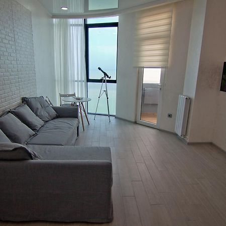 Апартаменты - Первая Линия! Batumi Esterno foto